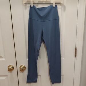 Lululemon,Blue, Size 4, Capri Leggings